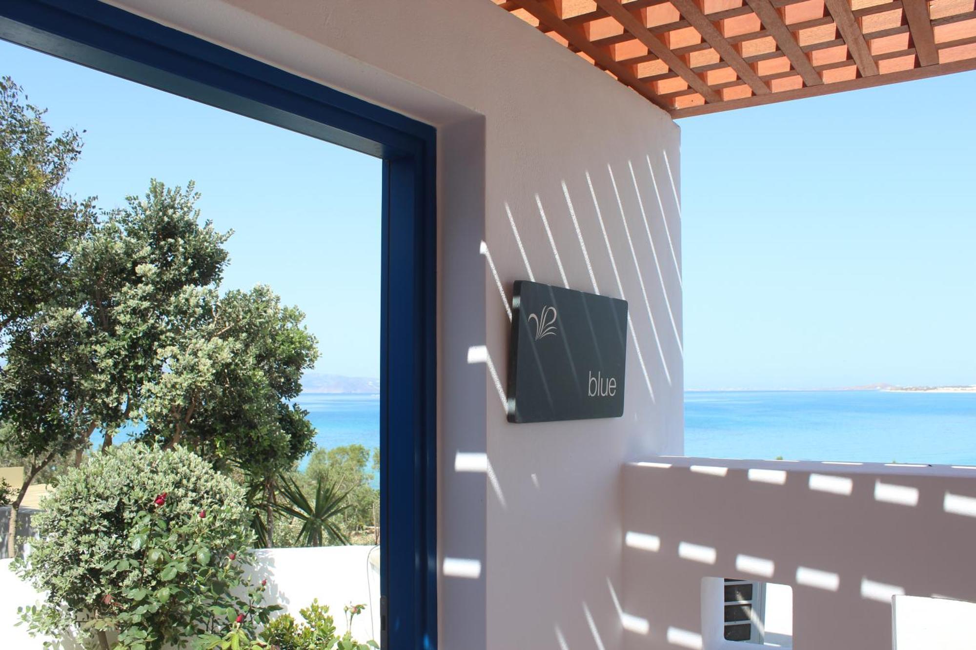 Villa Paradise In Naxos Plaka  Room photo